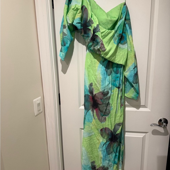 Off-Shoulder Floral Maxi Dress in Lime Green - Picture 2 of 3